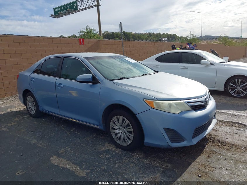 2012 TOYOTA CAMRY LE