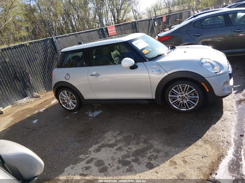 2018 Mini Hardtop Cooper S VIN: WMWXP7C56J2A47355 Lot: 44791385