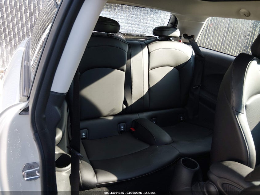 2018 Mini Hardtop Cooper S VIN: WMWXP7C56J2A47355 Lot: 44791385