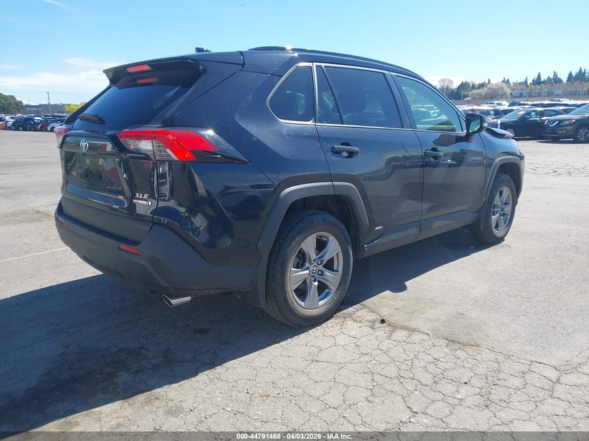 2023 Toyota Rav4 Hybrid Xle