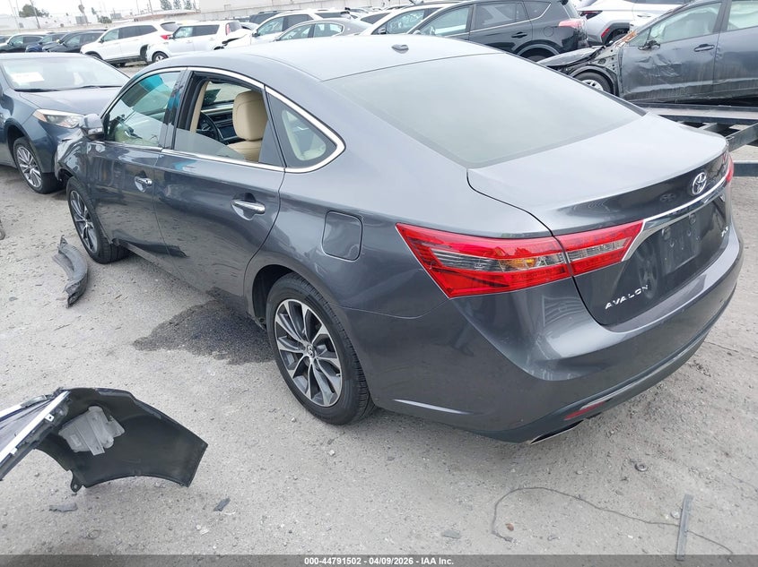 2016 Toyota Avalon Xle Plus