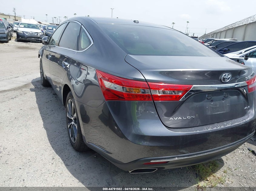 2016 Toyota Avalon Xle Plus