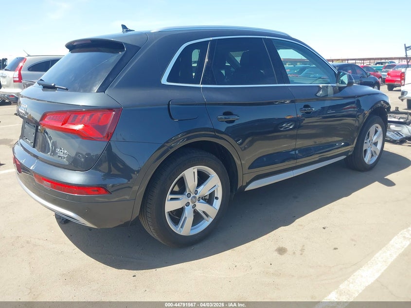 2018 Audi Q5 2.0T Premium/2.0T Tech Premium