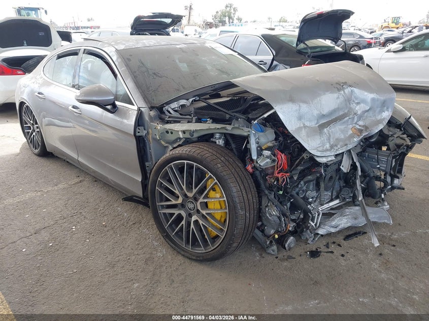 2021 PORSCHE PANAMERA TURBO S