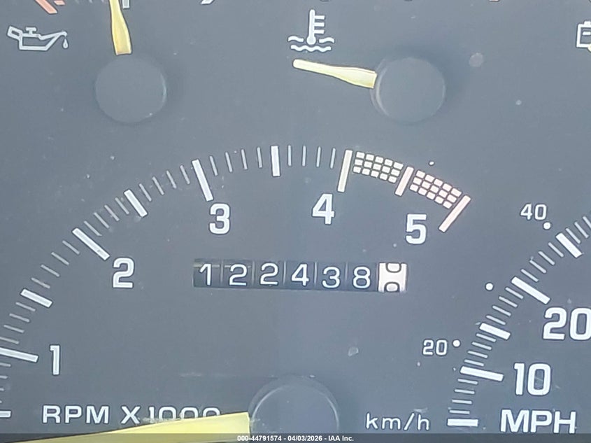 1992 Chevrolet Suburban K2500 VIN: 1GNGK26K5NJ322123 Lot: 44791574