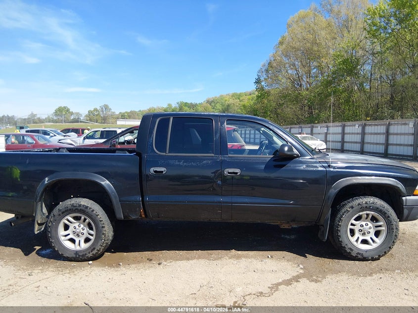 2004 Dodge Dakota Sport/Sxt VIN: 1D7HG38K74S522601 Lot: 44791618
