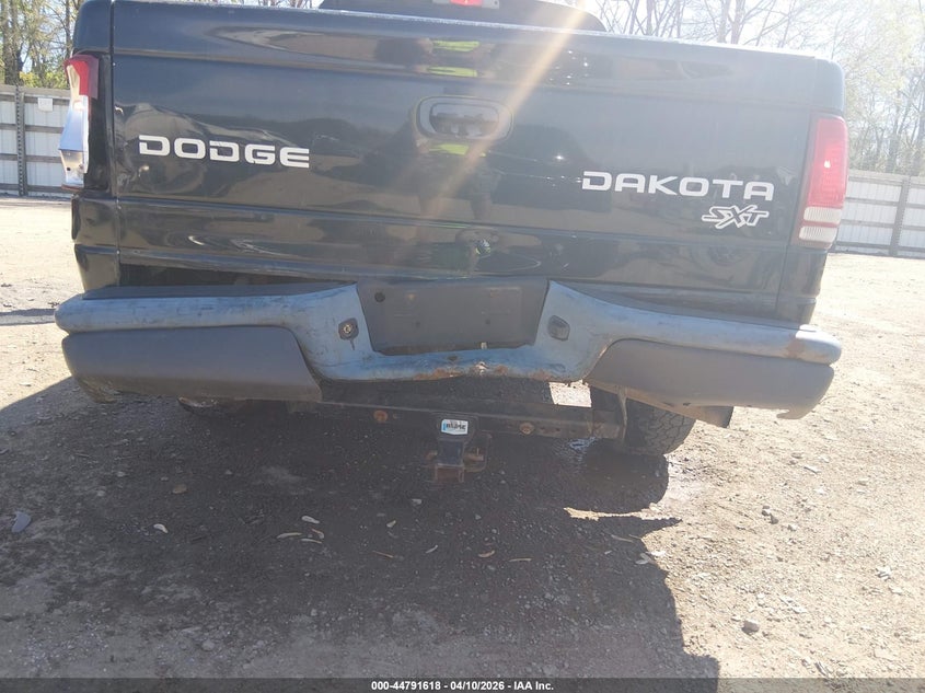 2004 Dodge Dakota Sport/Sxt VIN: 1D7HG38K74S522601 Lot: 44791618