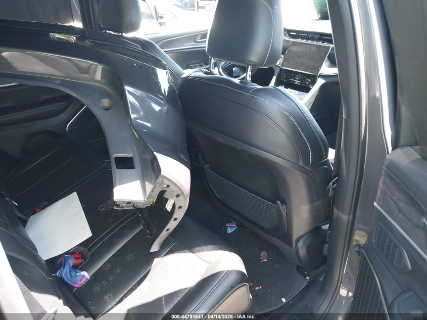 2024 JEEP GRAND CHEROKEE 4XE auction photo 8