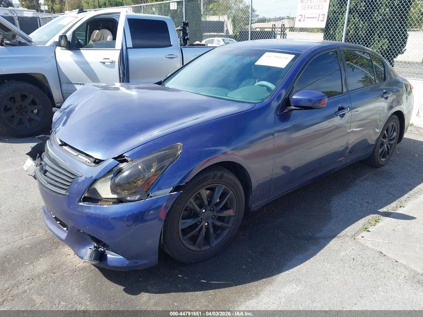 2012 Infiniti G37 Journey