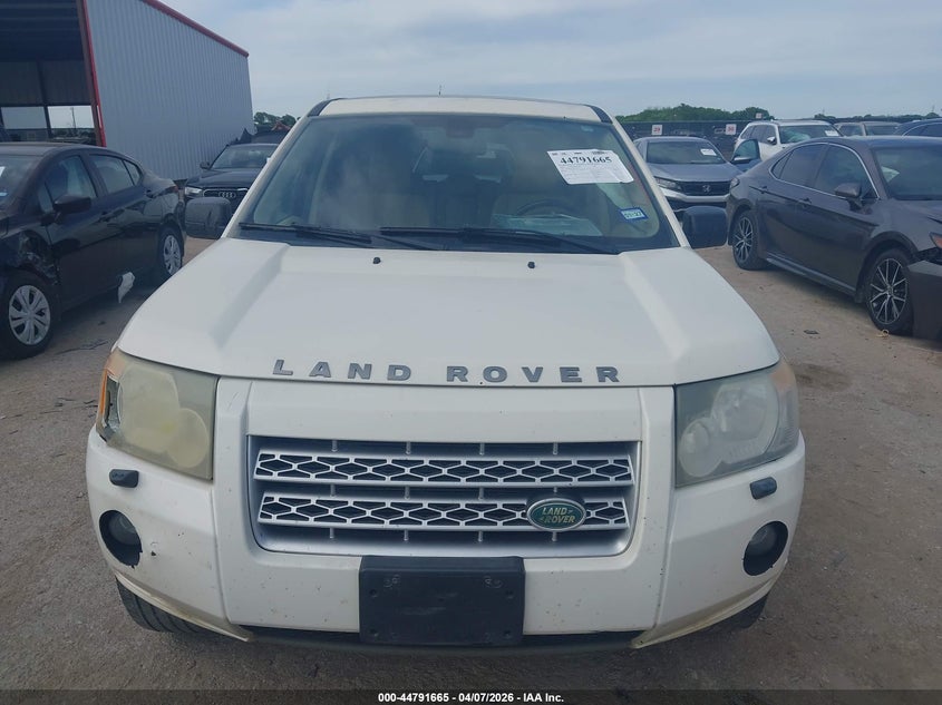 2008 Land Rover Lr2 Hse VIN: SALFR24NX8H105197 Lot: 44791665