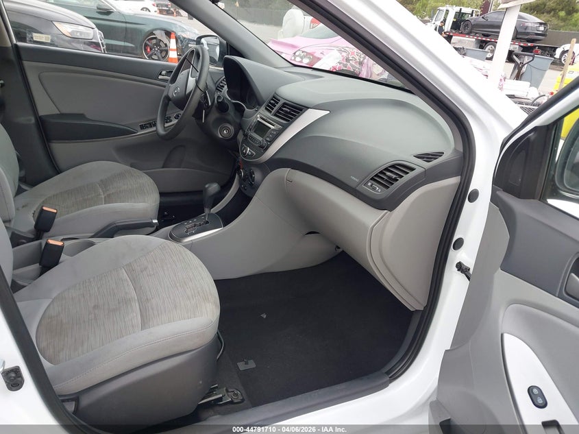 2017 Hyundai Accent Se