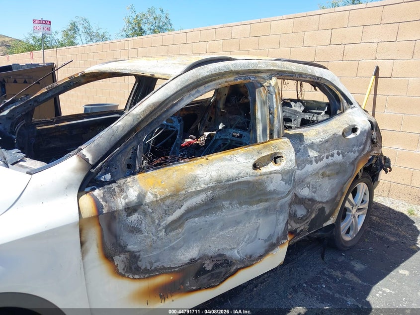 2017 Mercedes-Benz Gla 250 4Matic VIN: WDCTG4GB5HJ337819 Lot: 44791711