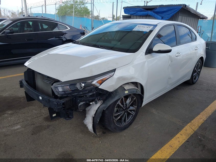 Vin: 3kpf24ad3pe609615, lot: 45289001, kia forte lxs 20232