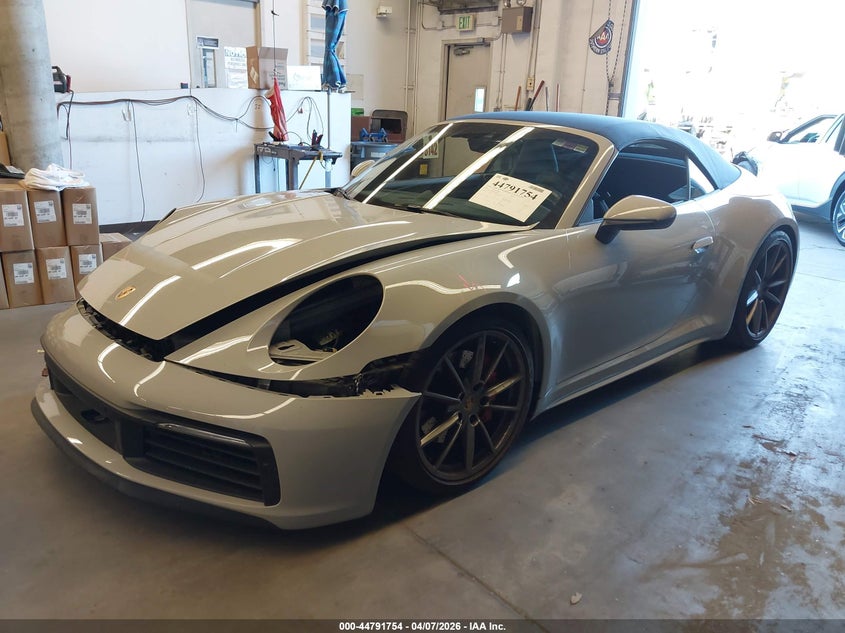 Vin: wp0cb2a90ls264585, lot: 45289012, porsche 911 carrera s cabriolet 20202