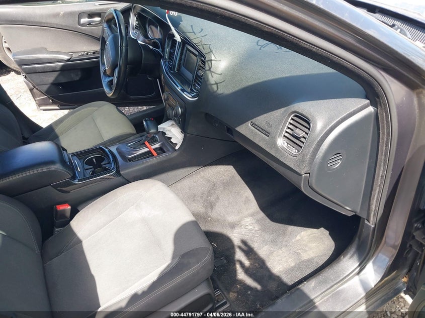 2015 Dodge Charger Se