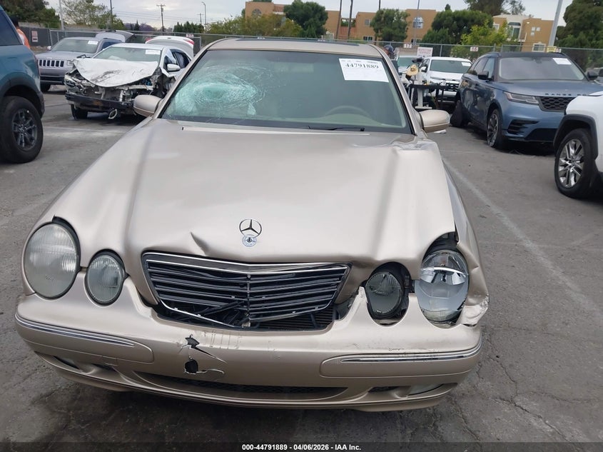 2000 Mercedes-Benz E 320 VIN: WDBJF65J2YB145918 Lot: 44791889