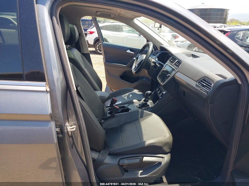 2019 Volkswagen Tiguan 2.0T Se/2.0T Sel/2.0T Sel R-Line/2.0T Sel R-Line Black