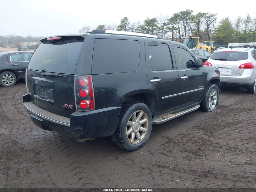 2011 GMC Yukon Denali