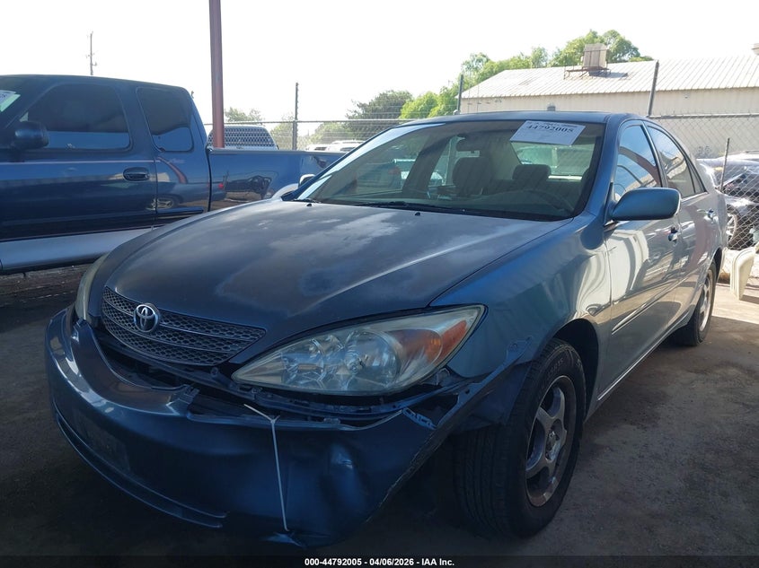 2002 Toyota Camry Le