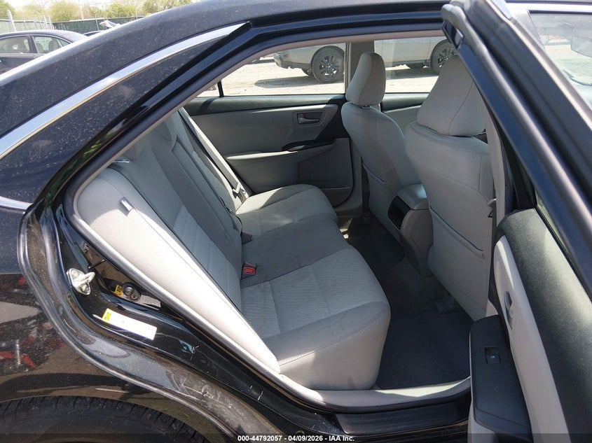 2017 TOYOTA CAMRY auction photo 8