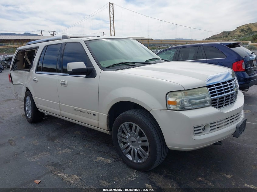 2008 Lincoln Navigator L