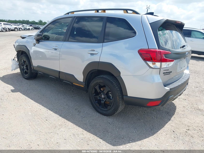 Vin: jf2skajc2rh521819, lot: 45289361, subaru forester wilderness 20243
