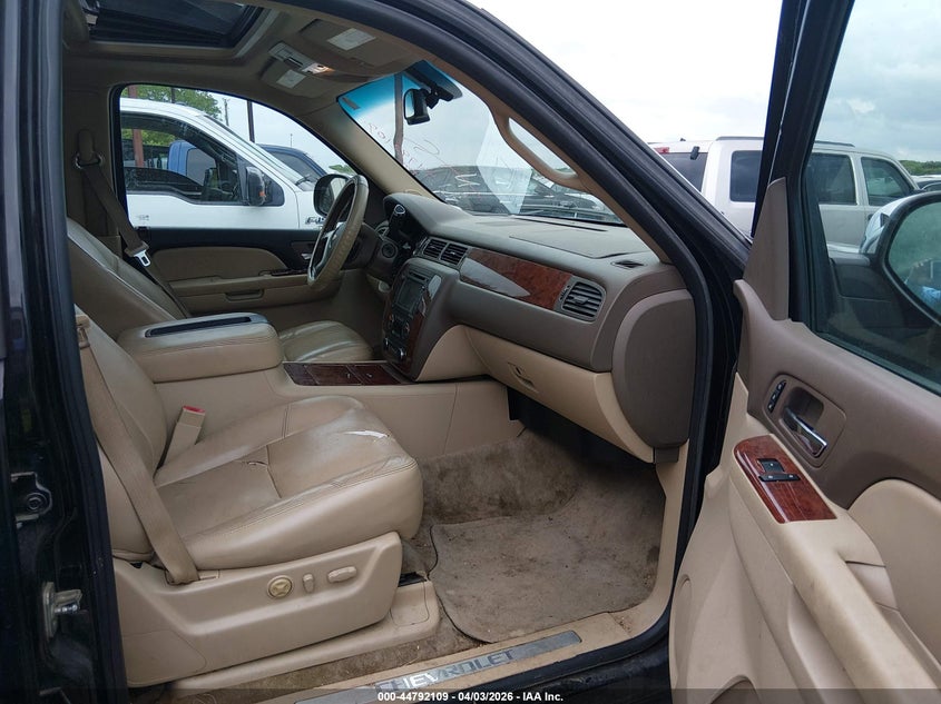 2012 Chevrolet Suburban 1500 Ltz