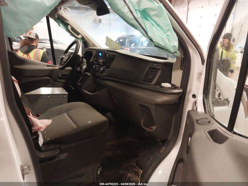 2024 Ford Transit-250