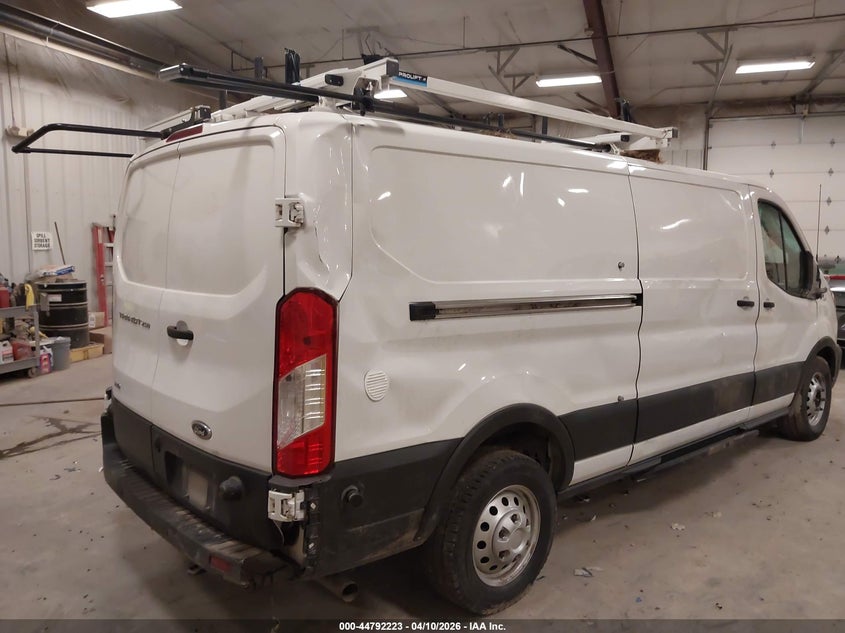 2024 Ford Transit-250