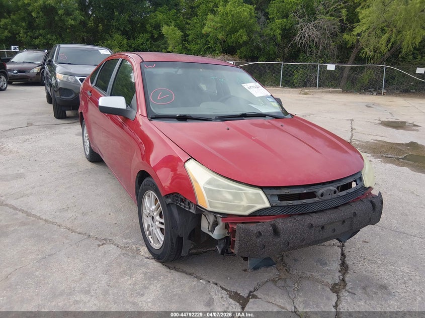 1FAHP35N89W117670 FORD FOCUS Photo 1