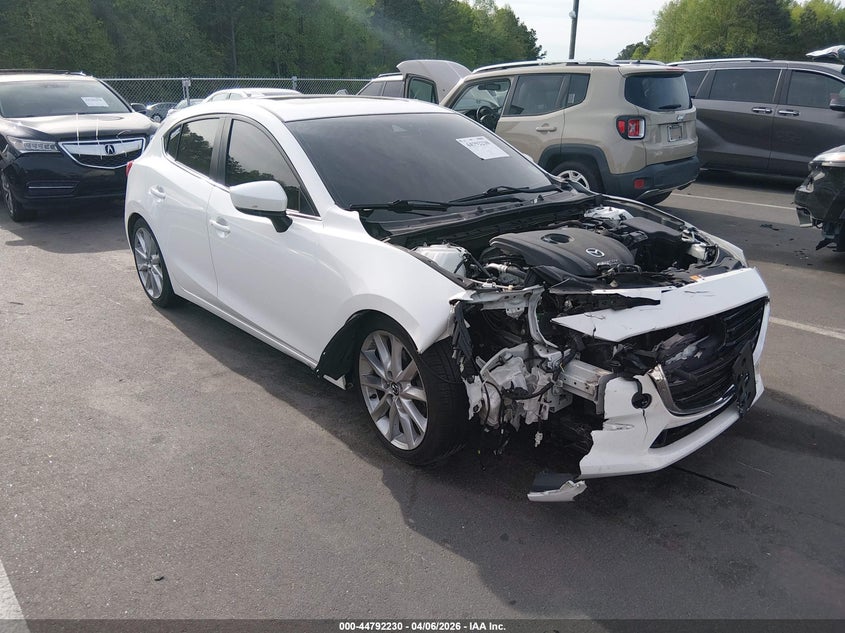 2017 Mazda Mazda3 Grand Touring