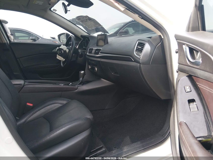 2017 Mazda Mazda3 Grand Touring