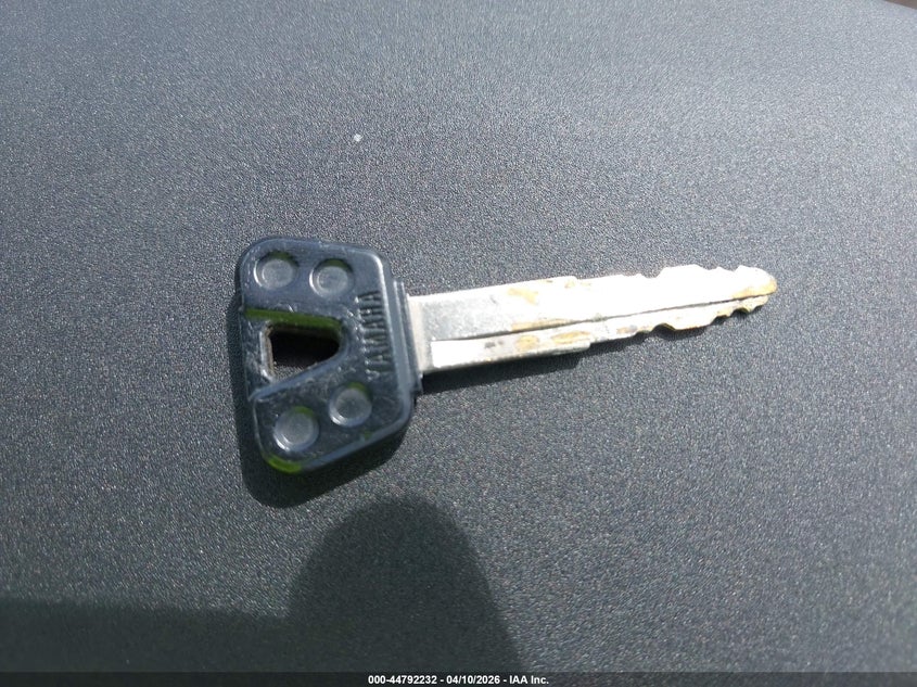 2011 Yamaha Yzfr6 VIN: JYARJ16E8BA021569 Lot: 44792232