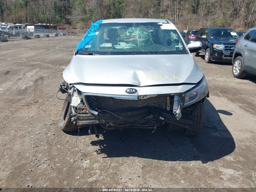 2018 Kia Sedona L VIN: KNDMA5C18J6403397 Lot: 44792237