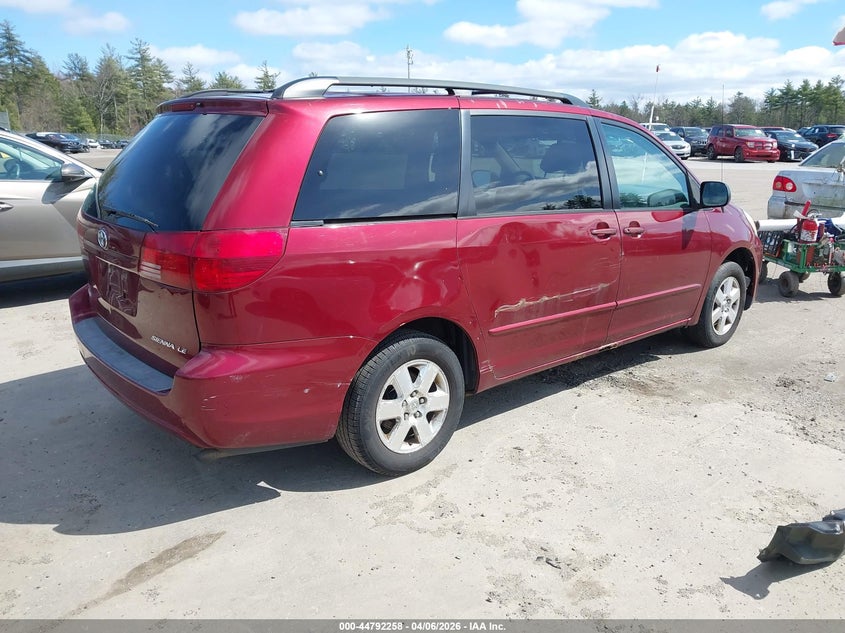 2005 Toyota Sienna Le