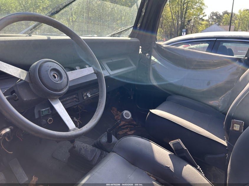 1993 Jeep Wrangler / Yj S