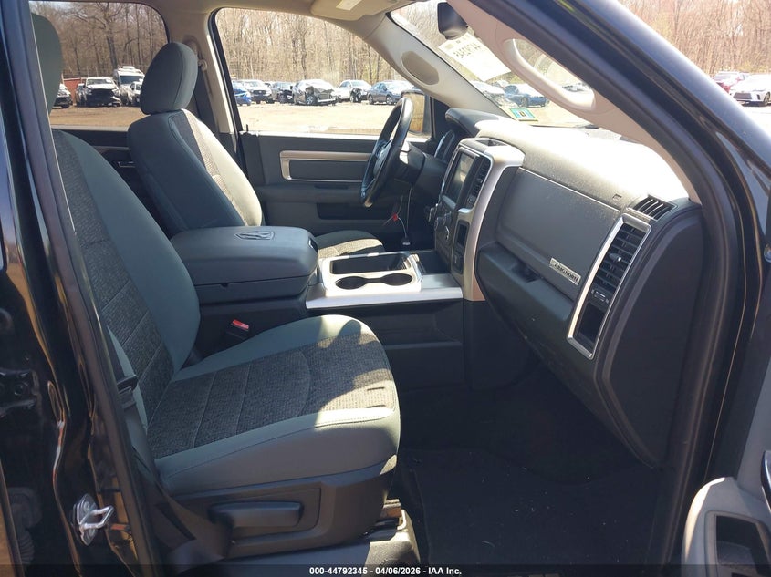 2017 Ram 1500 Big Horn 4X4 5'7 Box