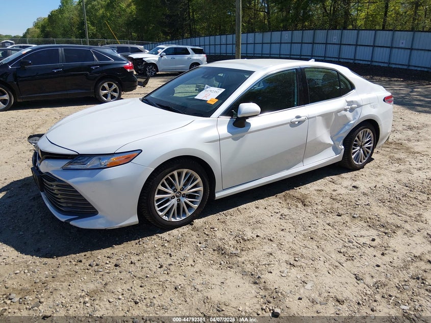 2020 Toyota Camry Xle