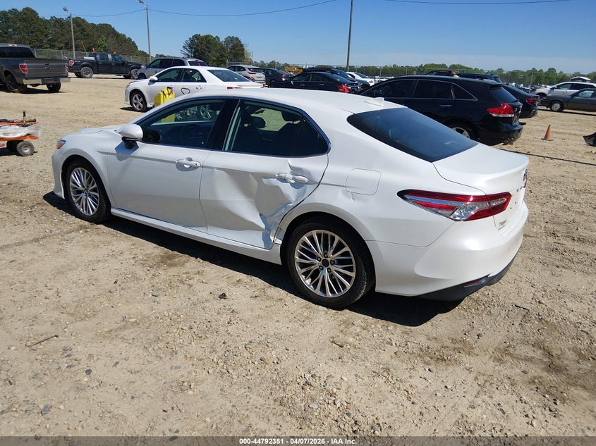 2020 Toyota Camry Xle