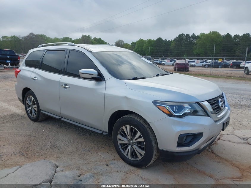 2020 Nissan Pathfinder Sv 4Wd