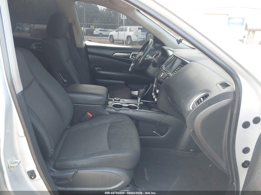 2020 Nissan Pathfinder Sv 4Wd