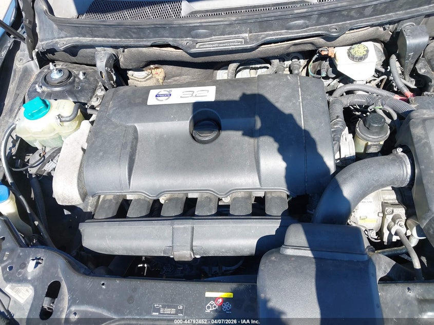 2010 Volvo Xc90 3.2 VIN: YV4982CZXA1542236 Lot: 44792452