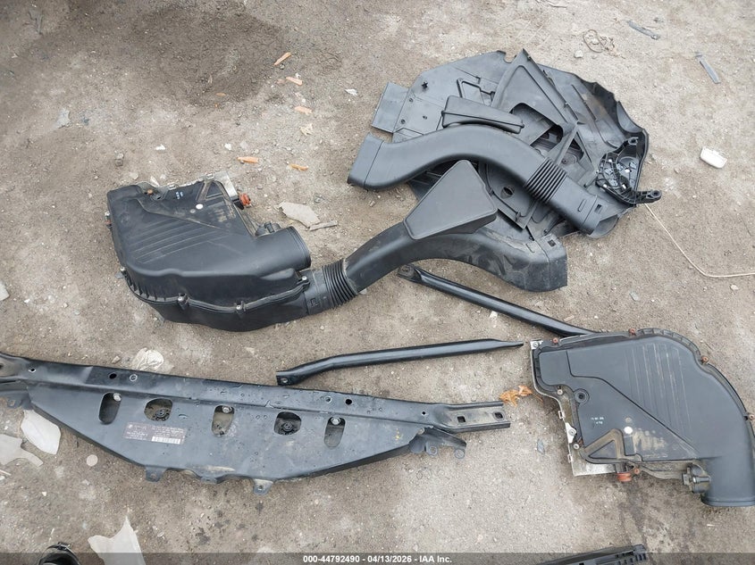 2015 BMW 750I xDrive VIN: WBAYB6C52FD225381 Lot: 44792490