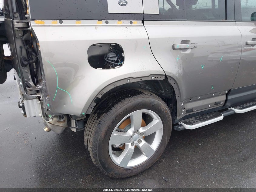 2023 Land Rover Defender 110 S VIN: SALEJ7EX8P2150866 Lot: 44792496