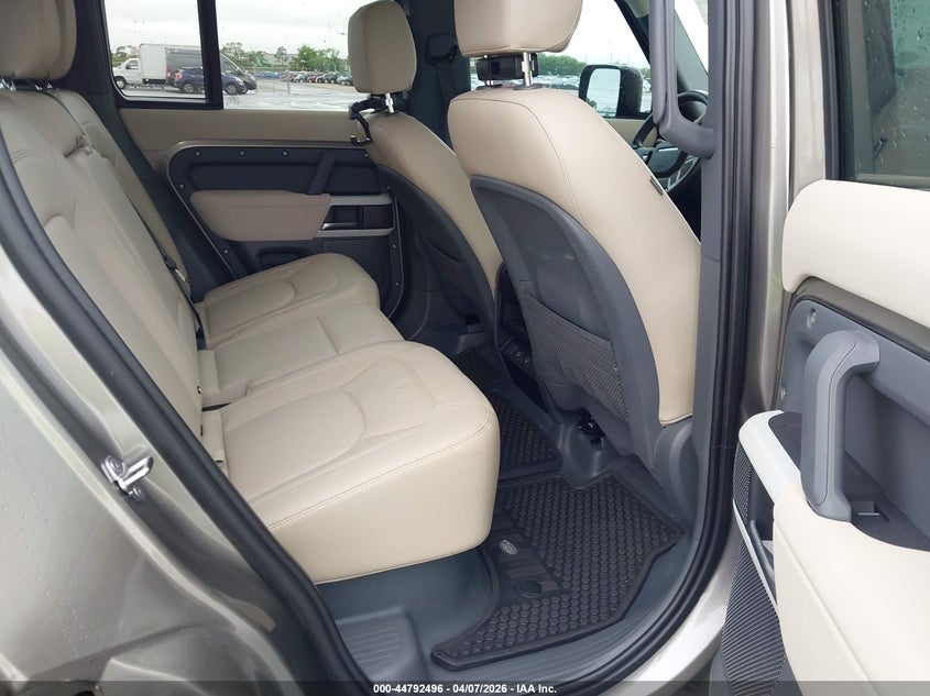 2023 Land Rover Defender 110 S VIN: SALEJ7EX8P2150866 Lot: 44792496