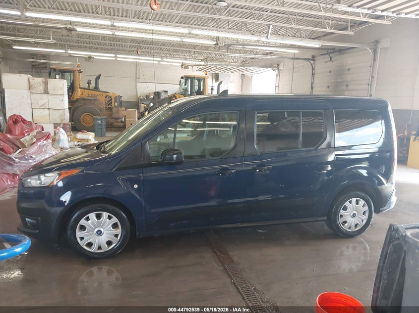 AtlanticExpress - Ford Transit Connect