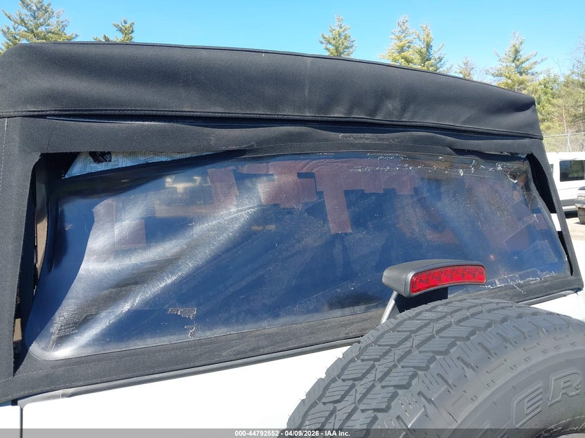 2021 Ford Bronco Outer Banks VIN: 1FMDE5BH2MLA68691 Lot: 44792552