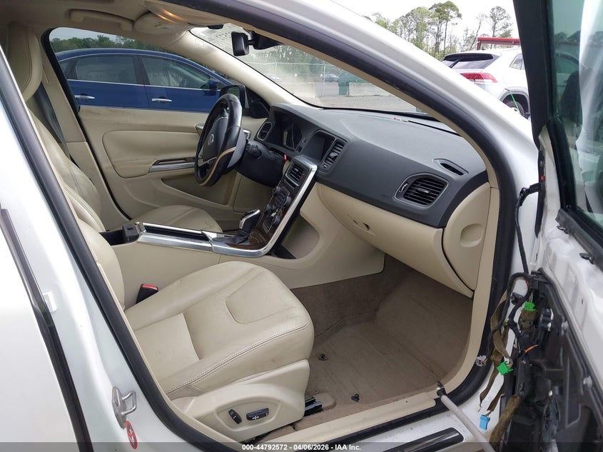 2015 Volvo V60 T5 Premier Plus