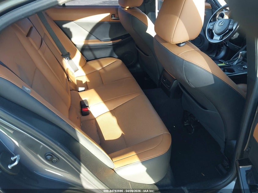 2021 Lexus Is 300 VIN: JTHAA1D25M5117616 Lot: 44792596