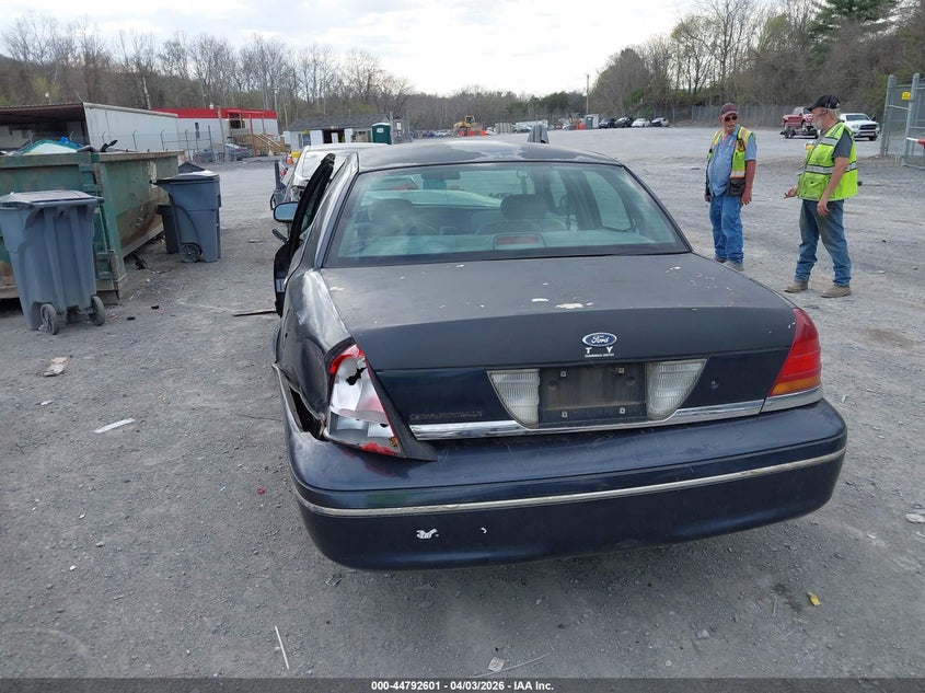 1999 Ford Crown Victoria Lx VIN: 2FAFP74W4XX119409 Lot: 44792601